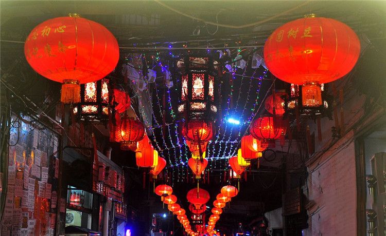 海南花燈 ?？诨? /> 
</p>
<p style=