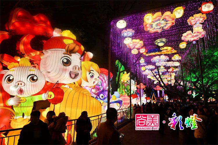 自貢彩燈體現(xiàn)了中國人的哪些民俗文化情感？