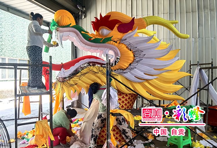 香港和澳門地區(qū)為何對龍燈情有獨(dú)鐘？